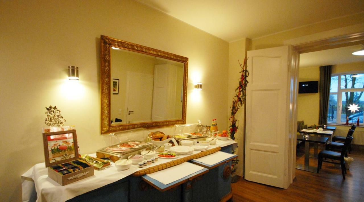 Landhotel Alte Toepferei 뒤스부르크 외부 사진