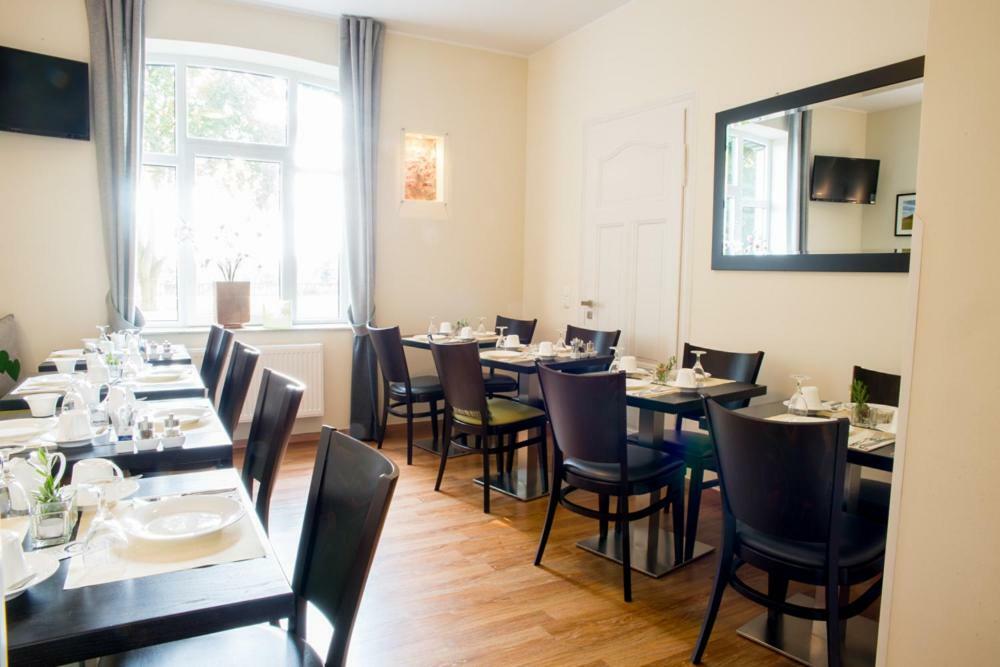 Landhotel Alte Toepferei 뒤스부르크 외부 사진