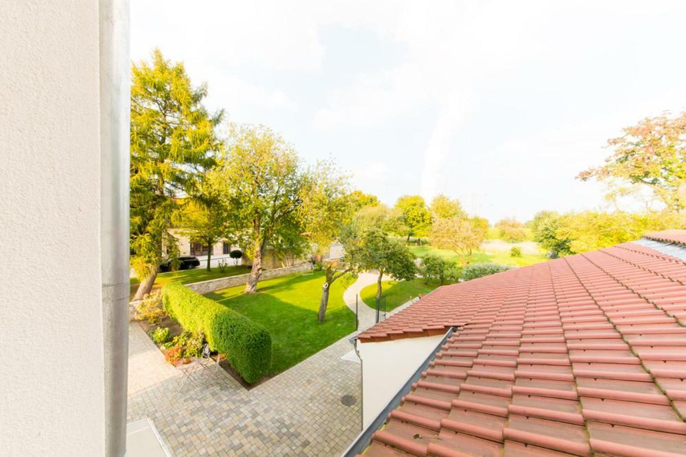 Landhotel Alte Toepferei 뒤스부르크 외부 사진
