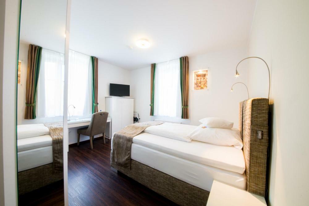 Landhotel Alte Toepferei 뒤스부르크 외부 사진